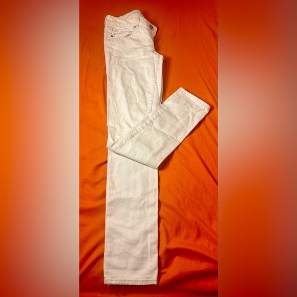 American Eagle White Skinny Jeans - Size 2 Regular - Picture 3 of 7